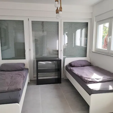 Freygang & Partner Gbr - Mietangebote Info - *