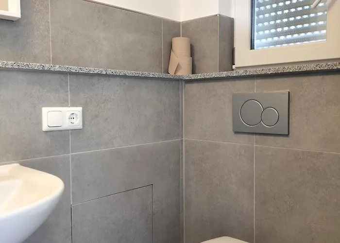 Freygang & Partner Gbr - Mietangebote Info - *